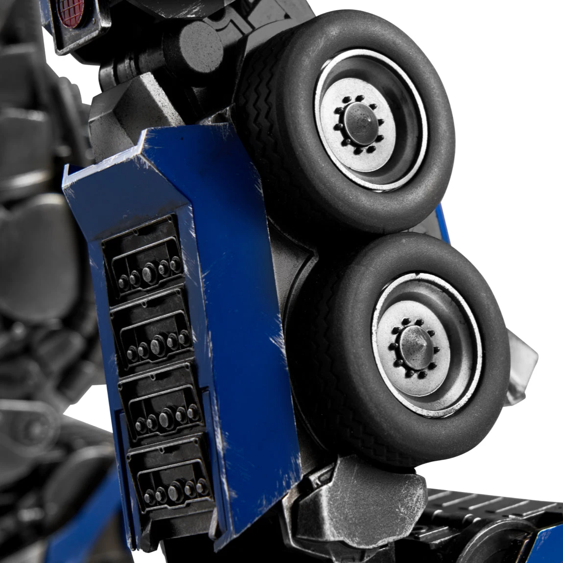 Robosen Optimus Prime Rise Of The Beasts Signature Robot (Limited Edition) 15 Robosen Optimus Prime Rise Of The Beasts Signature Robot (Limited Edition) - Image 13