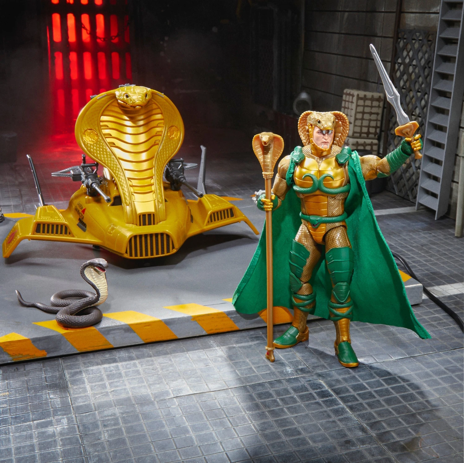 G.I. Joe Classified Series Serpentor & Air Chariot Figure And Vehicle 4 G.I. Joe Classified Series Serpentor & Air Chariot Figure And Vehicle - Image 2