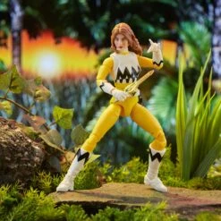 Power Rangers Lightning Collection Lost Galaxy Yellow Ranger Figure -Hasbro Pulse F5176 DIO PRG GALAHAD 0002 2000px 300DPI