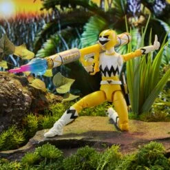 Power Rangers Lightning Collection Lost Galaxy Yellow Ranger Figure -Hasbro Pulse F5176 DIO PRG GALAHAD 0007 2000px 300DPI