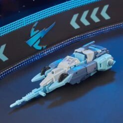 Transformers Legacy Velocitron Speedia 500 Collection Deluxe Blurr 17 Transformers Legacy Velocitron Speedia 500 Collection Deluxe Blurr -Hasbro Pulse F5757 DIO TRA GEN VELOCITRON DLX BLURR 0006 Online 2000SQ