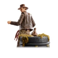 Indiana Jones Adventure Series Indiana Jones (Temple Escape) - Presale -Hasbro Pulse F6057 PROD INJ AS BLACKPOOL 105 white