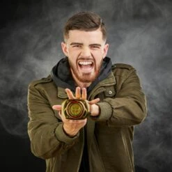 Power Rangers Lightning Collection Tommy Oliver Master Morpher -Hasbro Pulse F6829 LS PRG MASON 0340 2000px 300DPI