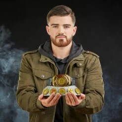 Power Rangers Lightning Collection Tommy Oliver Master Morpher -Hasbro Pulse F6829 LS PRG MASON 0376 2000px 300DPI