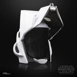 Star Wars The Black Series Scout Trooper Helmet  -Hasbro Pulse F6911 PROD SW BL PETER ELEC HELMET 398 2000px 300DPI