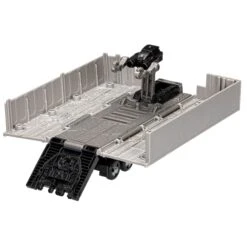 Transformers Generations Volvo VNR 300 Optimus Prime -Hasbro Pulse F71445L00 detail 2 22 2000px 300DPI