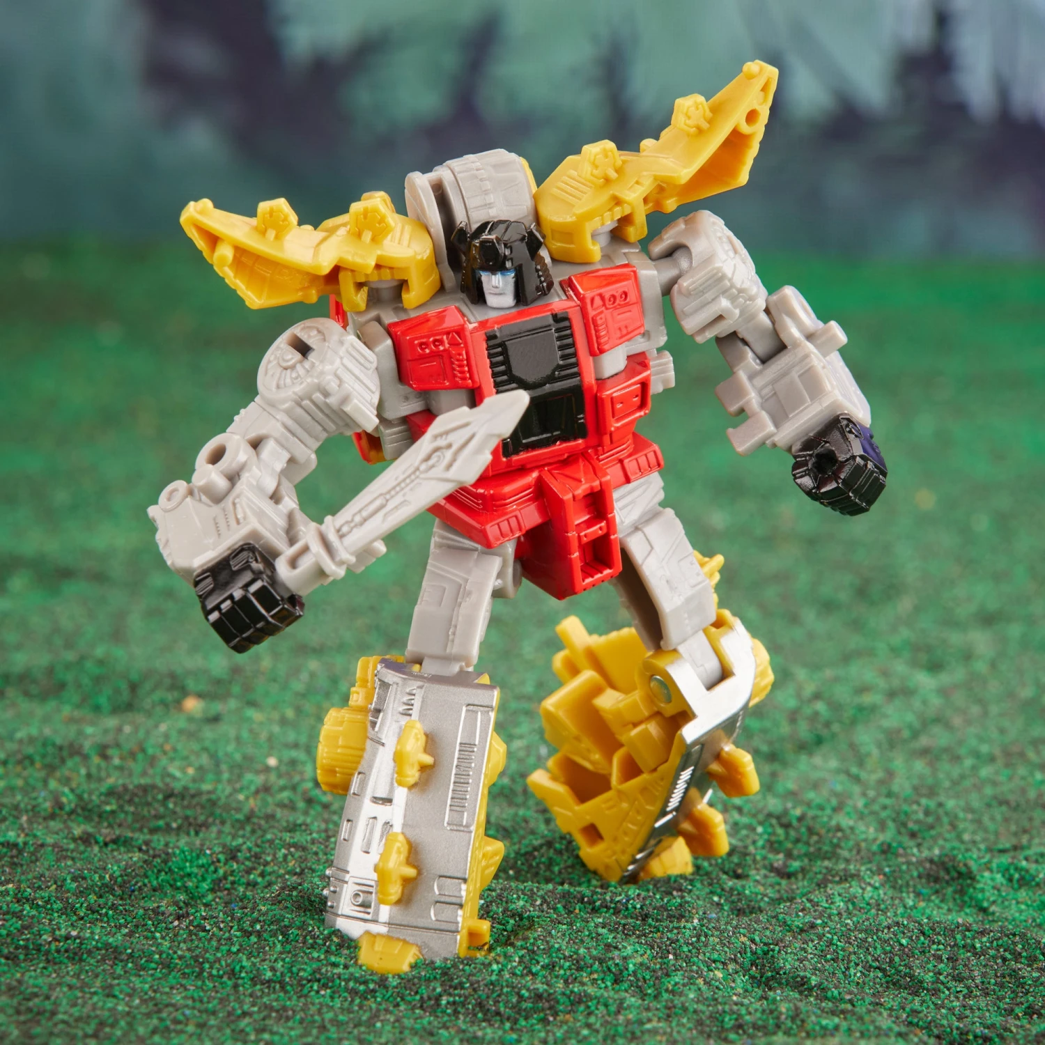 Transformers Legacy Evolution Core Class Dinobot Snarl 7 Transformers Legacy Evolution Core Class Dinobot Snarl - Image 5