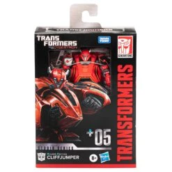 Transformers Studio Series Deluxe Transformers: War For Cybertron 05 Gamer Edition Cliffjumper - Presale -Hasbro Pulse F7238AS00 pkg 23 2000px 300DPI
