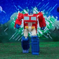 Transformers Legacy Evolution Core Class Optimus Prime & Bumblebee -Hasbro Pulse F7813 DIO TRA GEN DTC 3 0001 2000px 300DPI