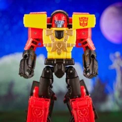 Transformers Legacy Evolution Armada Universe Powerlinx Hot Shot And Armada Universe Jolt -Hasbro Pulse F7828 DIO TRA GEN SDCC DTC 0008 2000px 300DPI