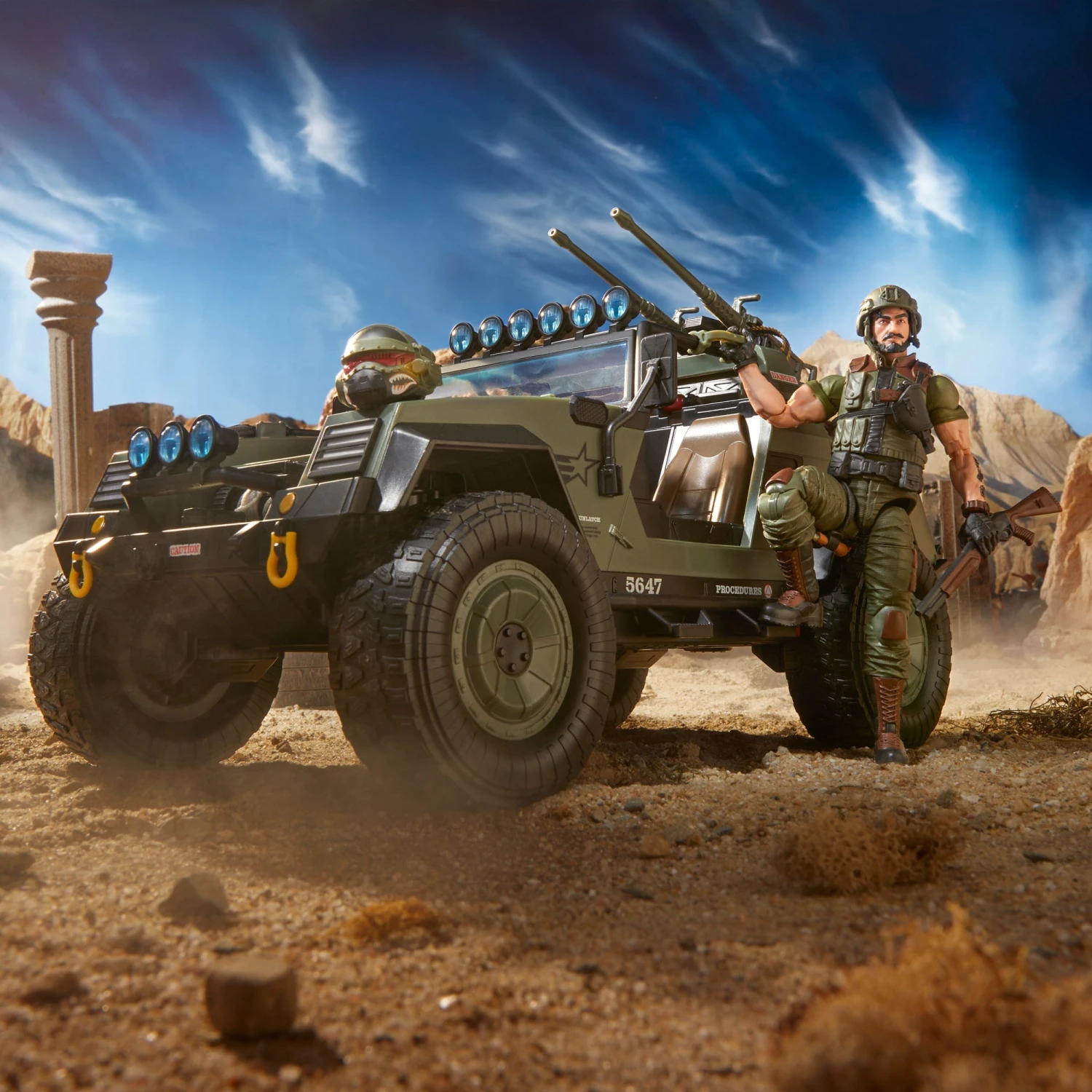 G.I. Joe Classified Series #112, Clutch With VAMP (Multi-Purpose Attack Vehicle) - Presale 3 G.I. Joe Classified Series #112, Clutch With VAMP (Multi-Purpose Attack Vehicle) - Presale